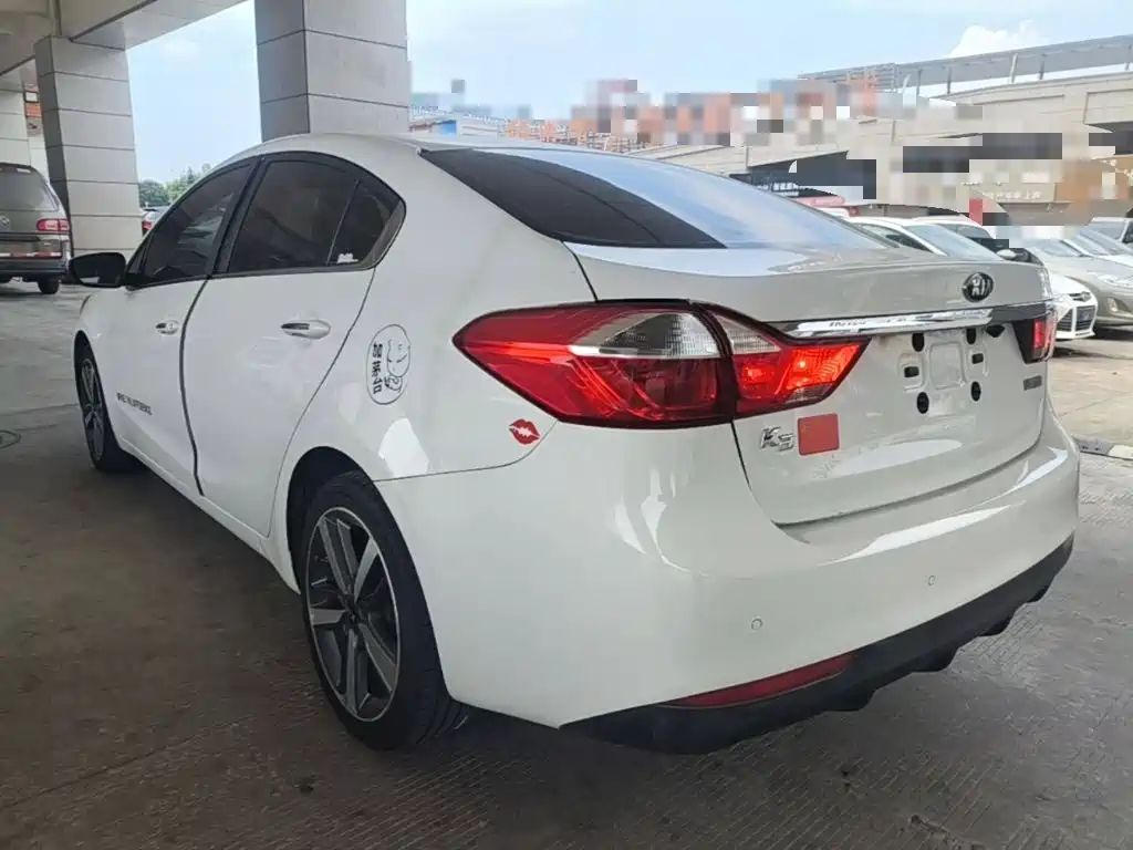 Kia K3 — миниатюра 5