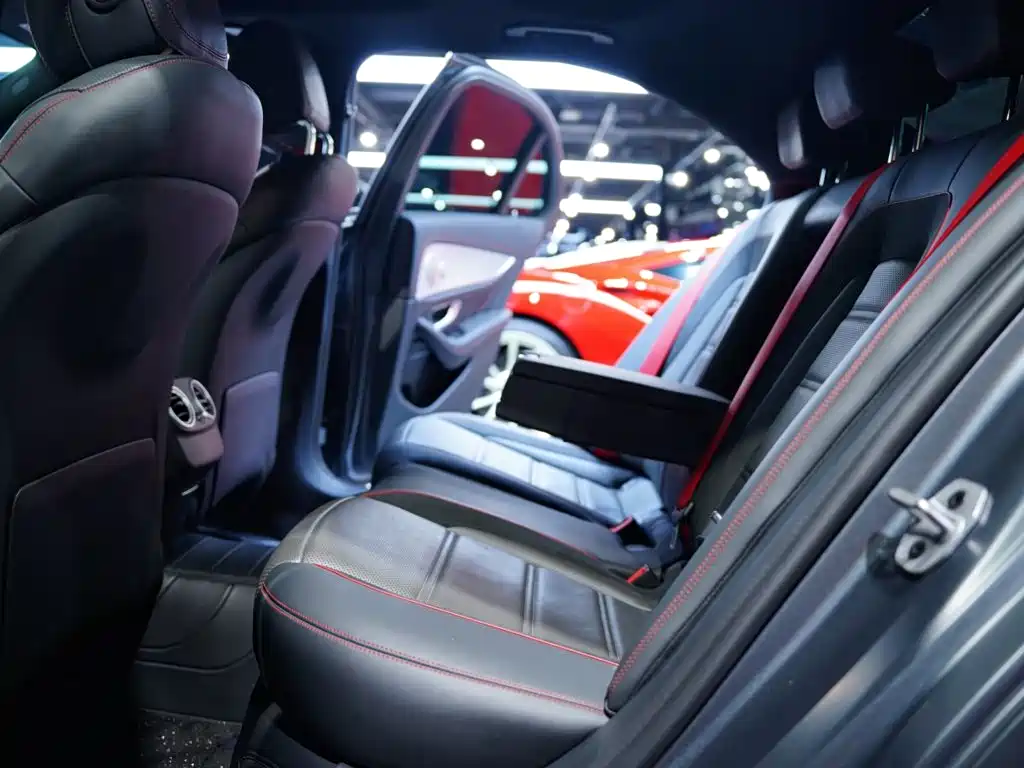 Mercedes-Benz E-Class AMG — миниатюра 25