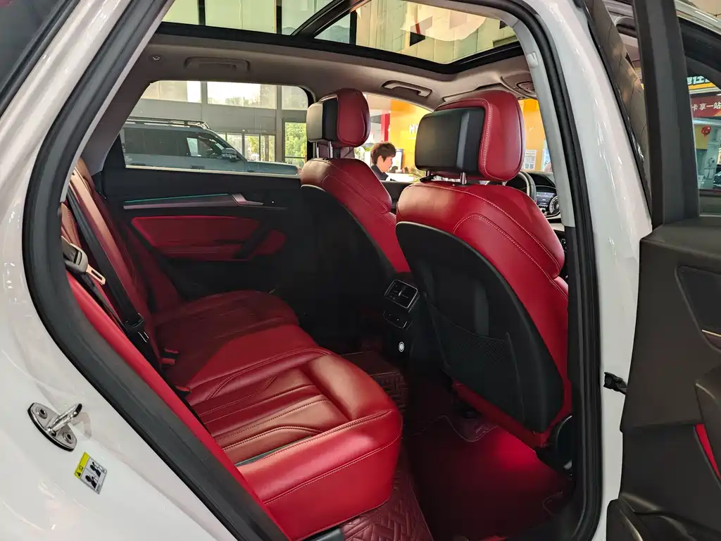 Audi Q5L — миниатюра 17