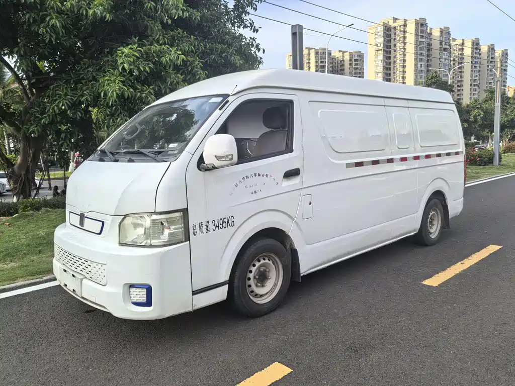 Yuan Cheng Yuan Cheng Xingxiang E6