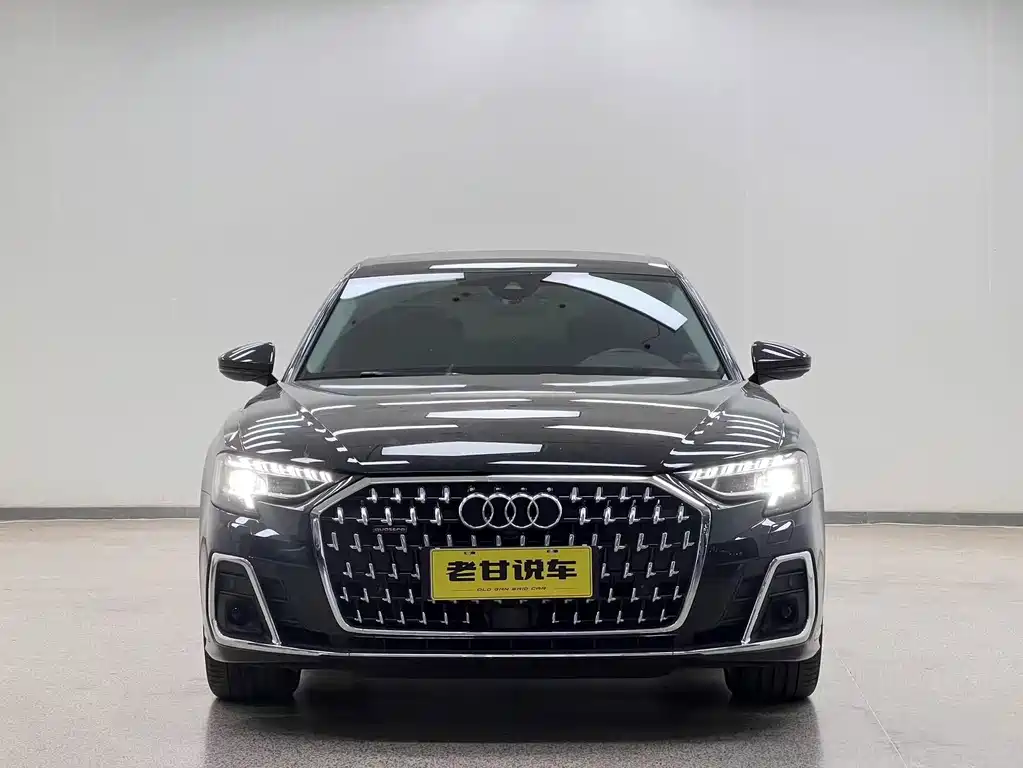 Audi A8 — миниатюра 3