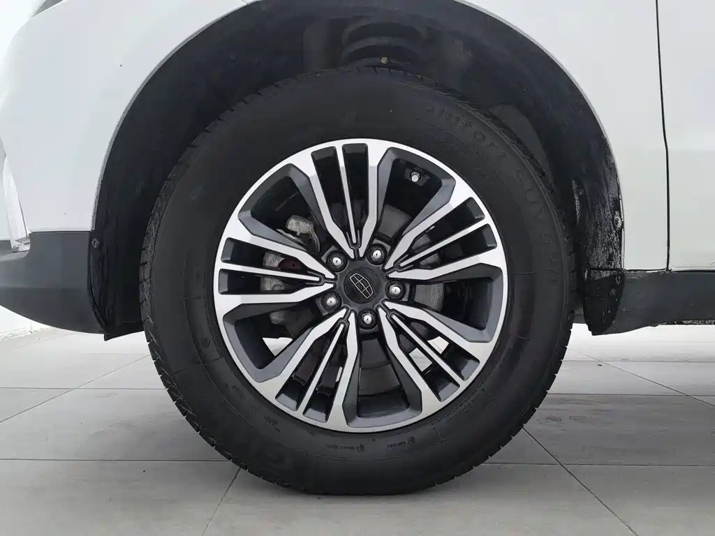 Geely Vision X6 — миниатюра 17