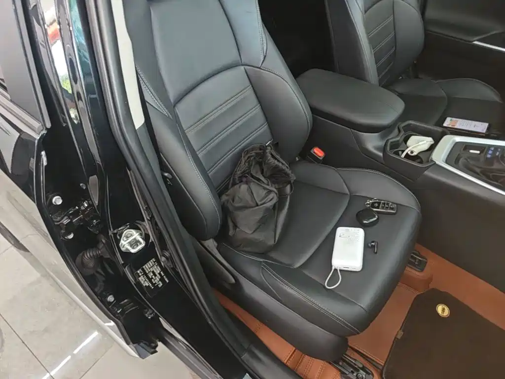 Toyota Wildlander — миниатюра 25