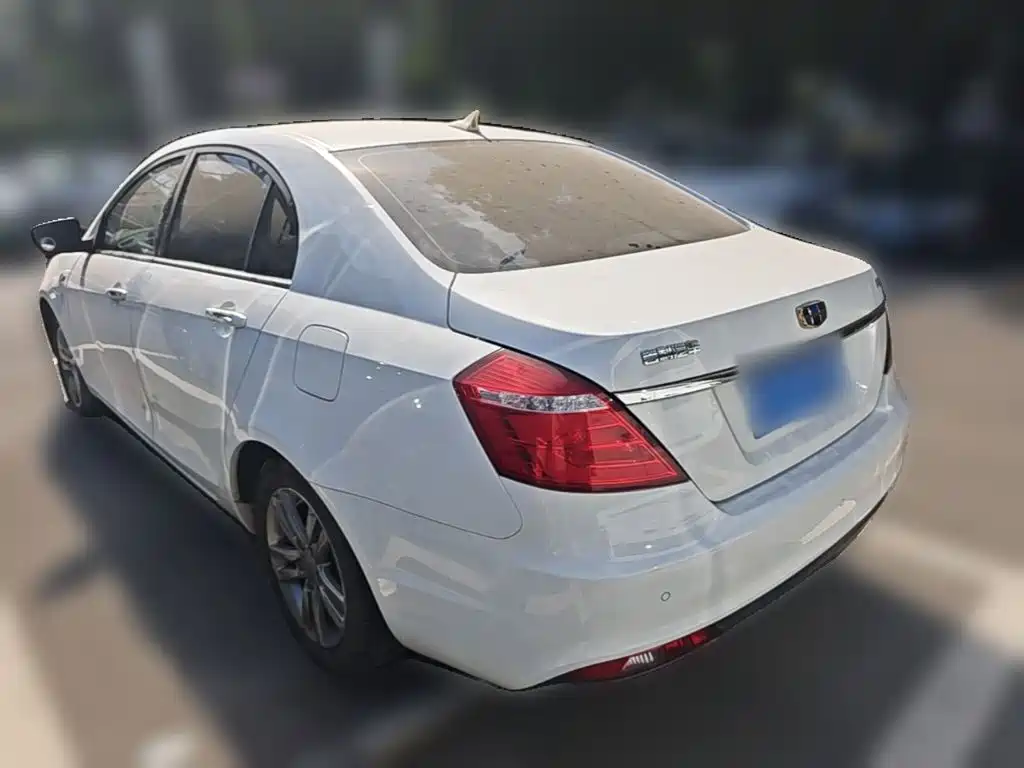 Geely Emgrand — миниатюра 7