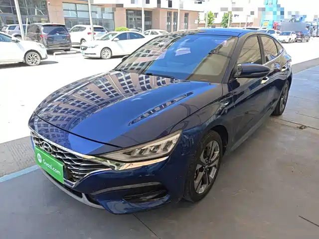 2020 Hyundai Elantra