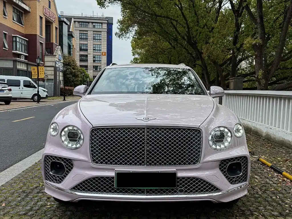 Bentley Bentayga PHEV — миниатюра 2