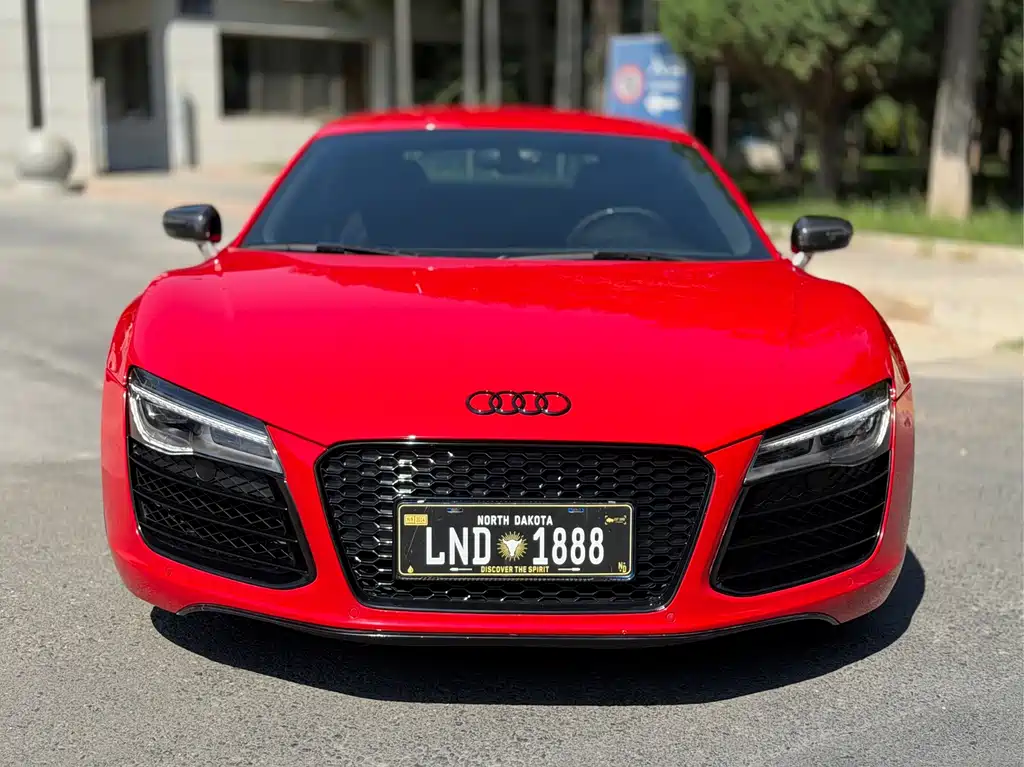 Audi R8 — миниатюра 2