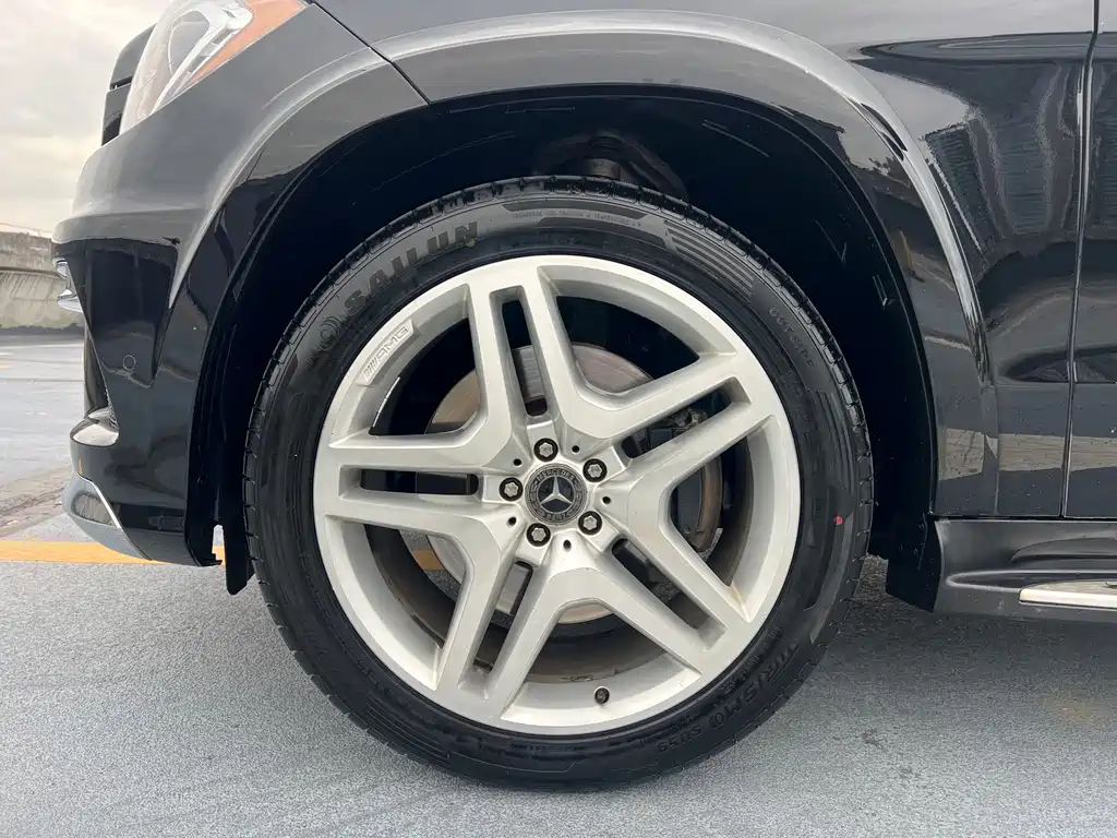 Mercedes-Benz GL-Class — миниатюра 15