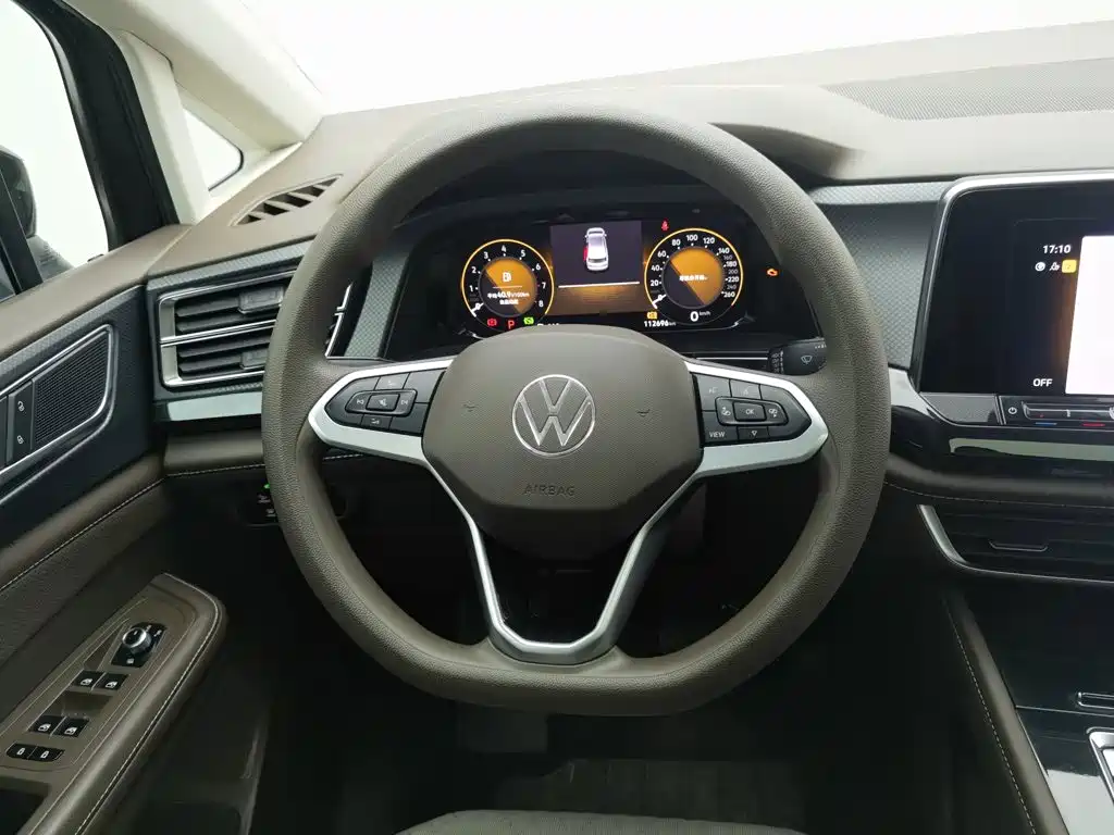 Volkswagen Viloran — миниатюра 11