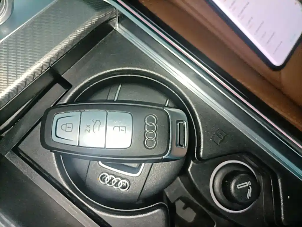 Audi A6L — миниатюра 9