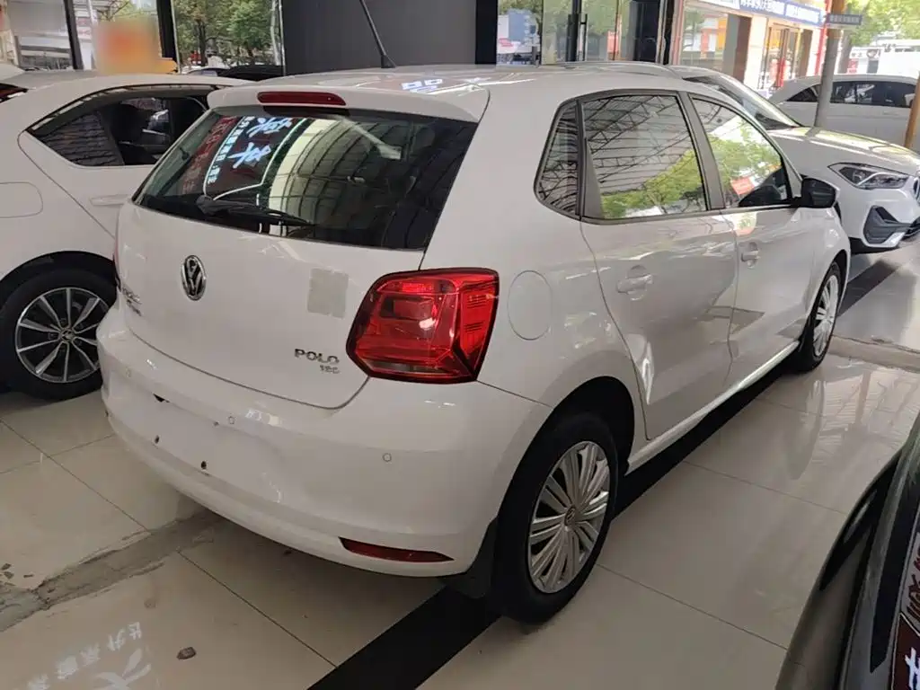 Volkswagen Polo — миниатюра 7
