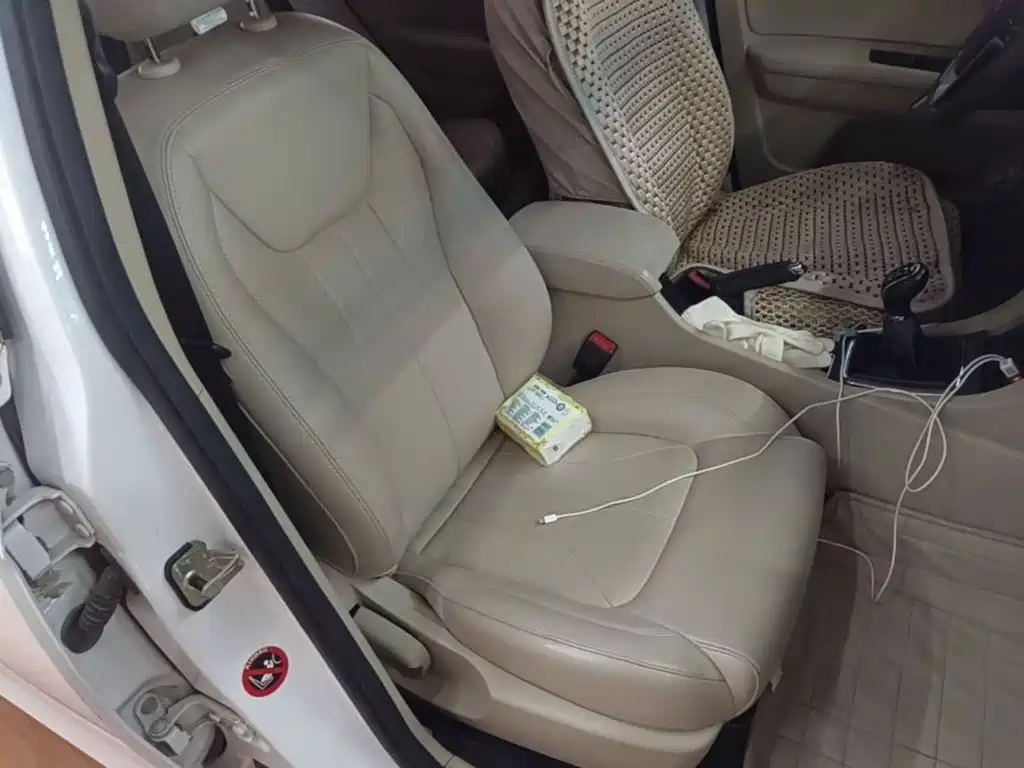 Geely Emgrand — миниатюра 25
