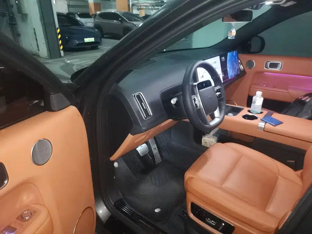 Li Auto Li L8 — миниатюра 14