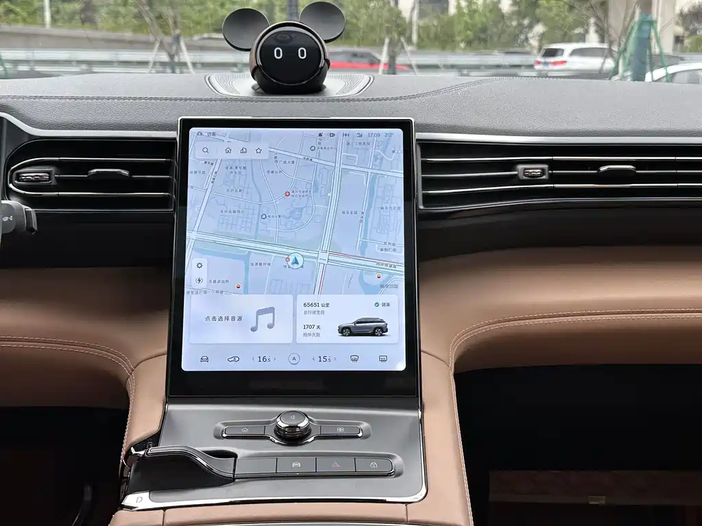 NIO ES6 — миниатюра 13