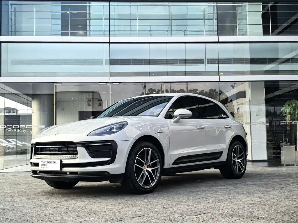 Porsche Macan 2024