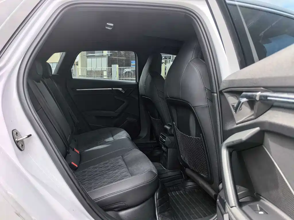 Audi A3 — миниатюра 12