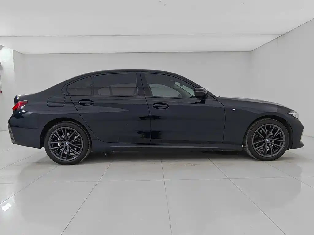 BMW 3 Series 3 2023 325Li M Sport