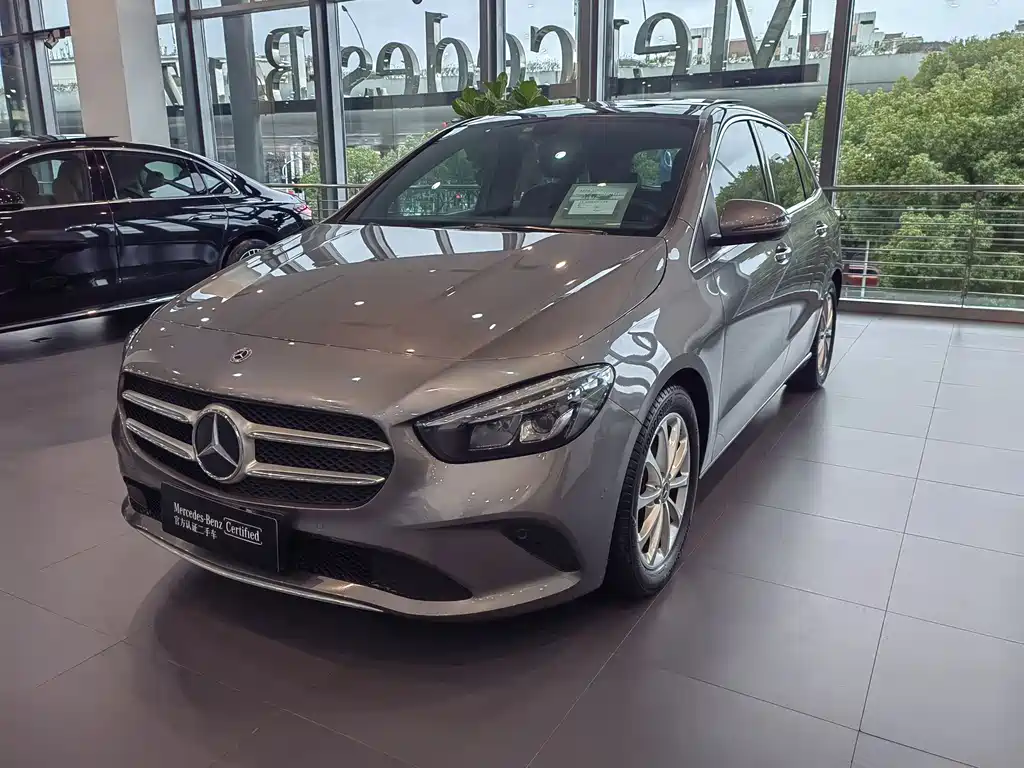 Mercedes-Benz B-Class 2020