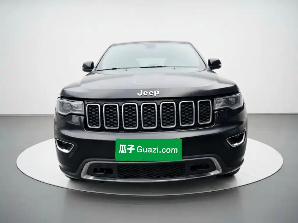 Jeep Grand Cherokee (Import) — миниатюра 24