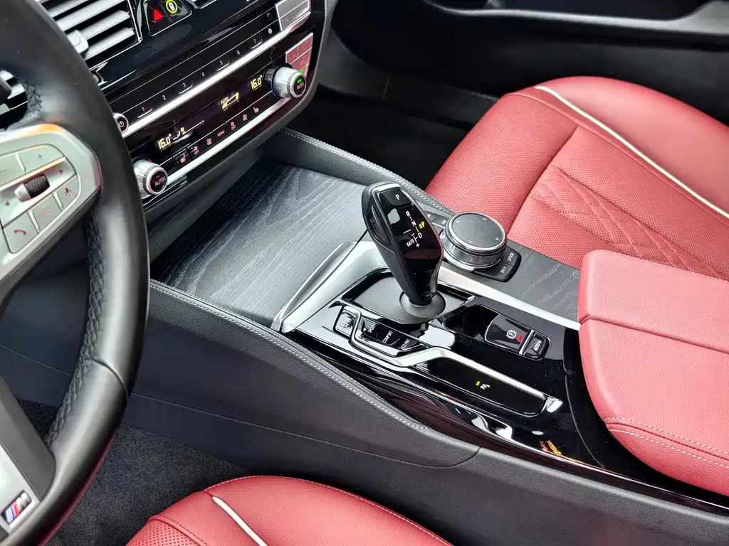 BMW 5 Series 5 2023 530Li Lead M Sport
