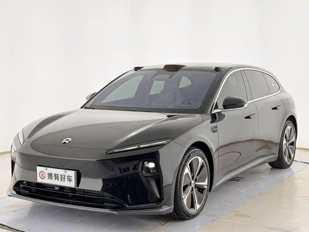 NIO ET5T