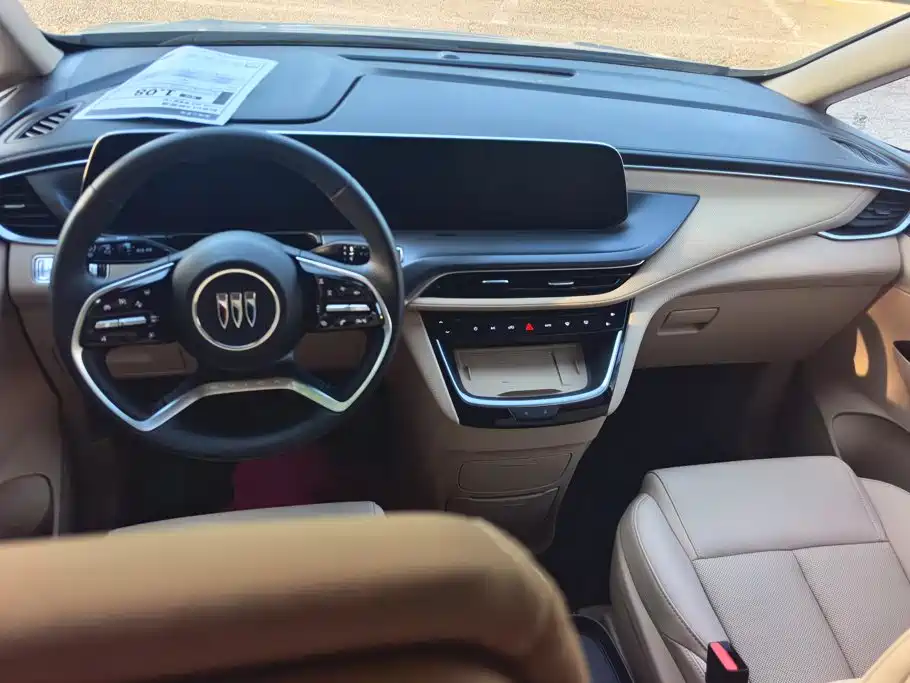 Buick GL8 Hybrid — миниатюра 12