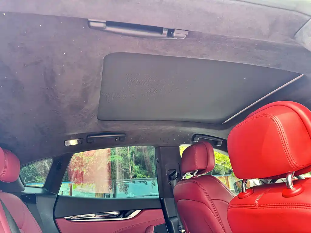 Maserati Levante — миниатюра 11