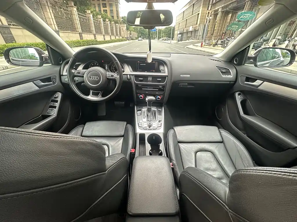 Audi A5 (Import) — миниатюра 10