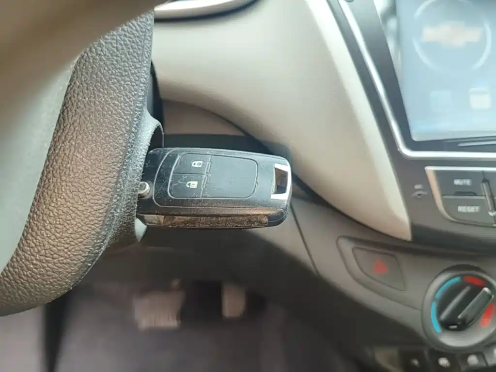 Chevrolet Sail — миниатюра 9