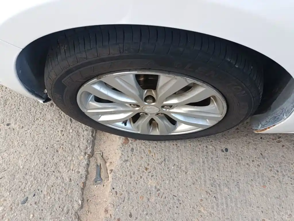 Buick Excelle — миниатюра 23