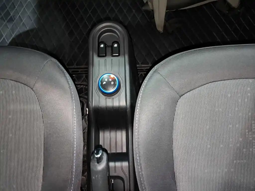 Wuling MINIEV — миниатюра 14