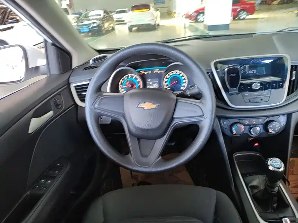 Chevrolet Cavalier — миниатюра 11