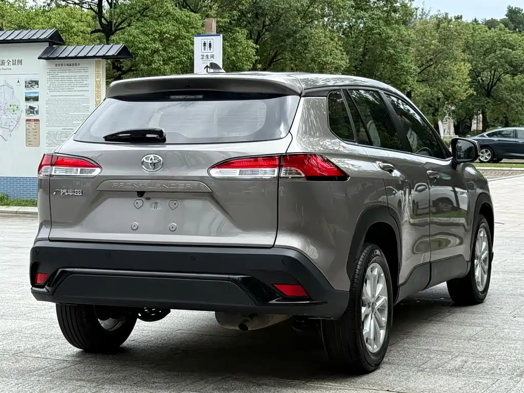 Toyota Frontlander — миниатюра 16