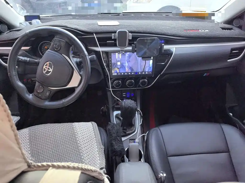 Toyota Corolla — миниатюра 10