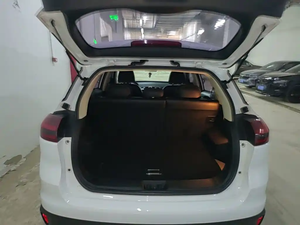 Geely Boyue — миниатюра 19