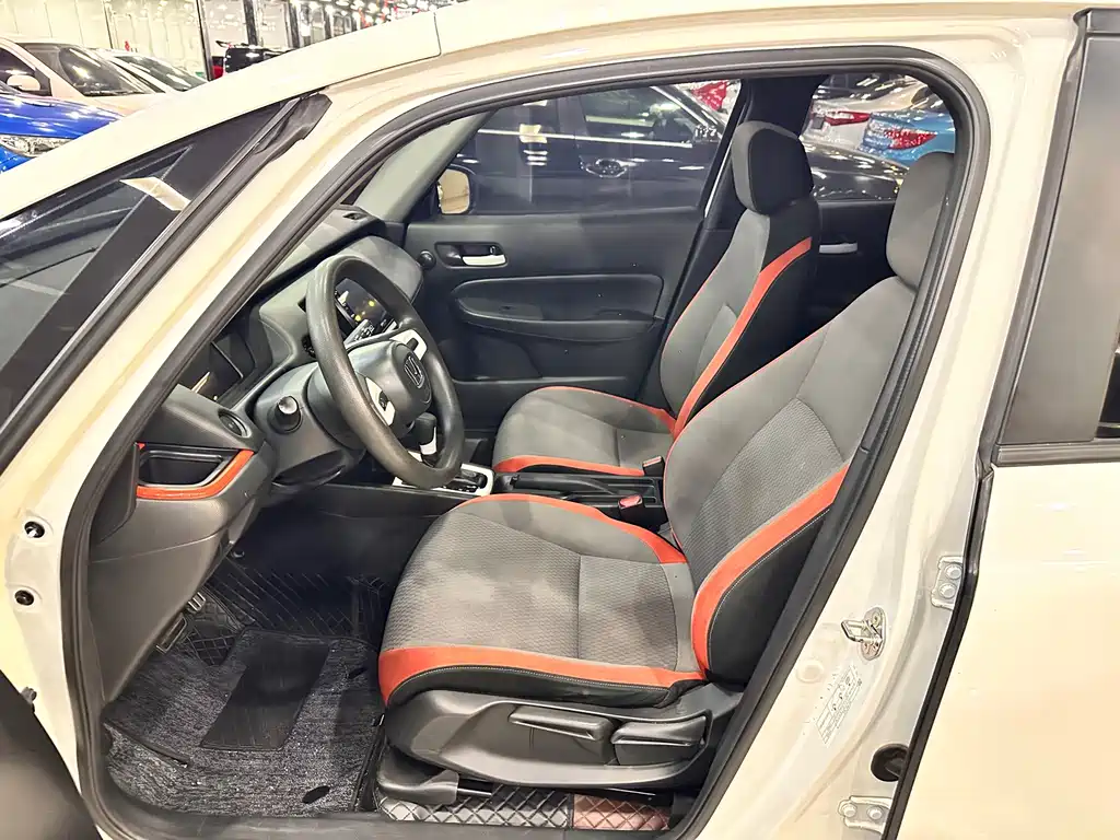 Honda Fit — миниатюра 5