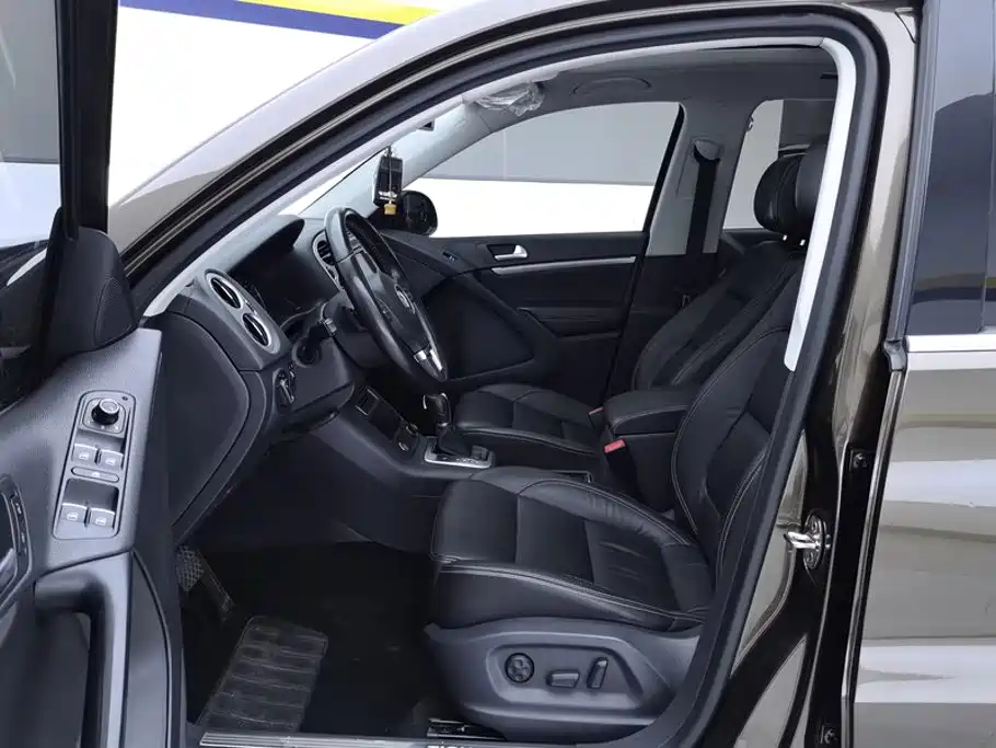 Volkswagen Tiguan — миниатюра 9