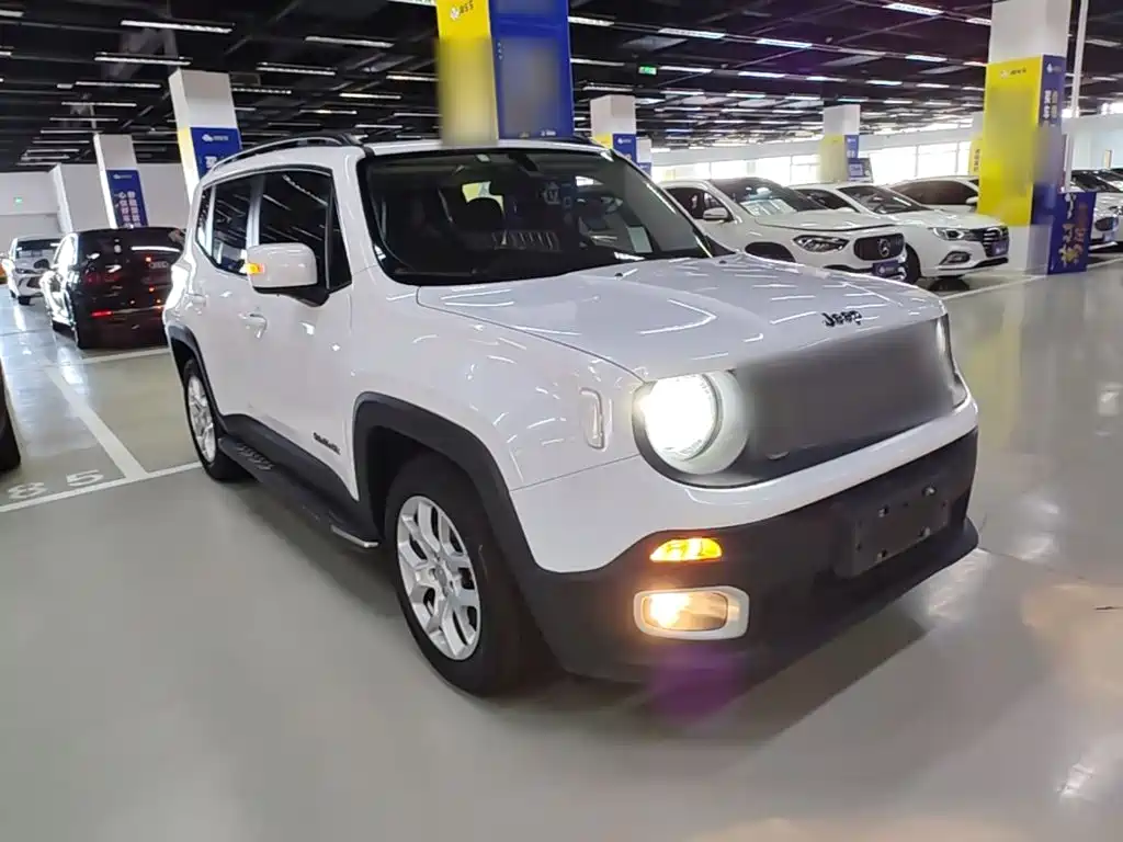 Jeep Renegade — миниатюра 4