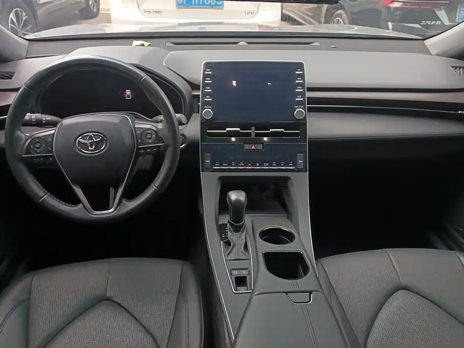 Toyota Avalon — миниатюра 12