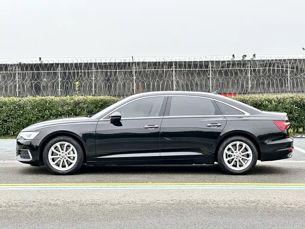 Audi A6L 2019 40 TFSI Luxury