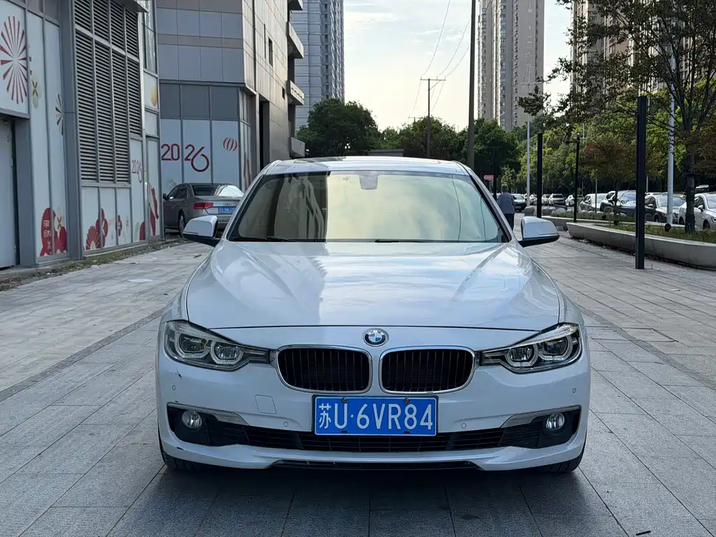 BMW 3 Series — миниатюра 2