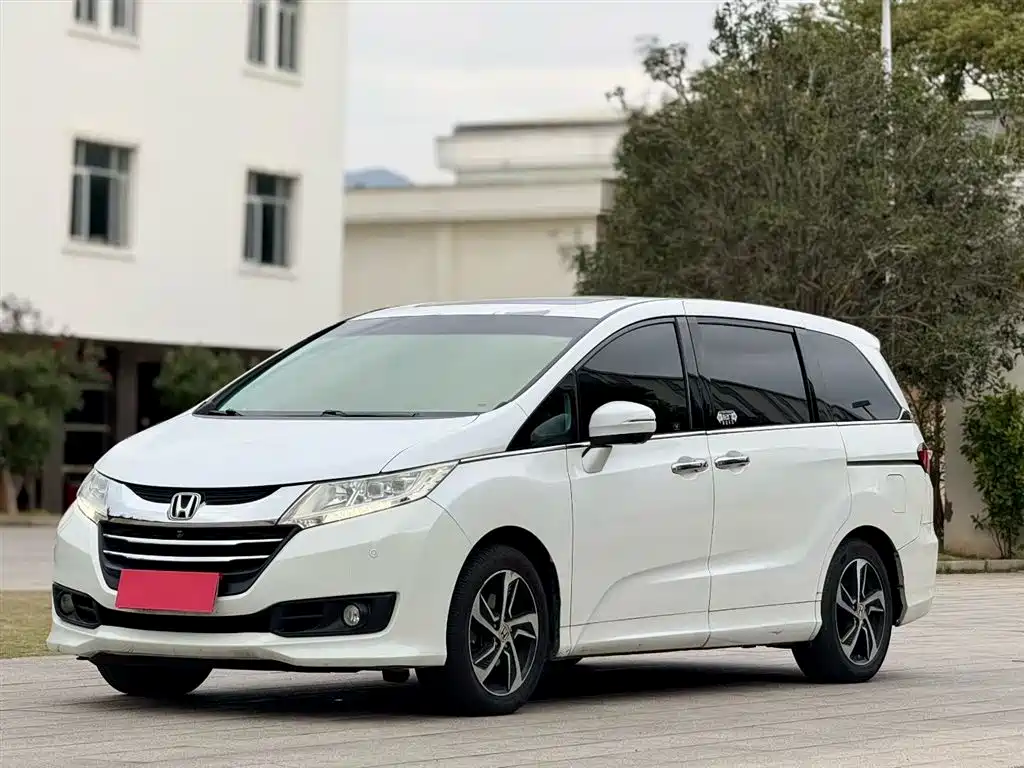 Honda Odyssey 2015