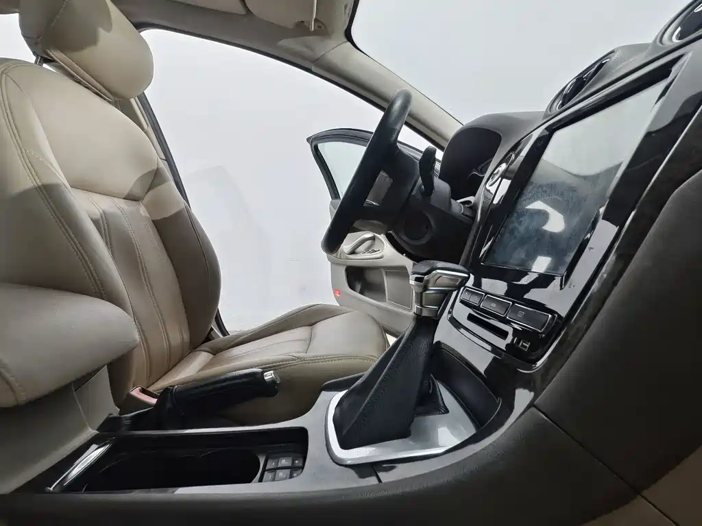 Ford Mondeo Zhisheng — миниатюра 15
