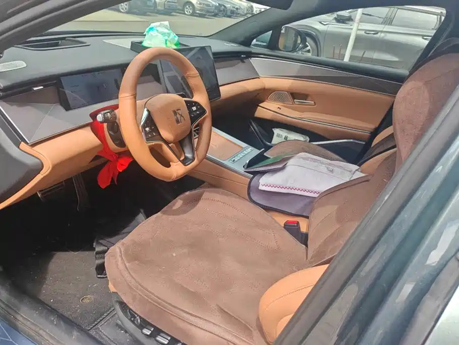 BYD Хань Ли — миниатюра 9