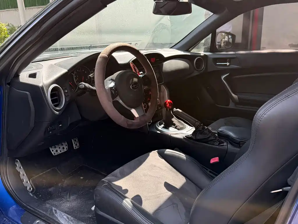 Subaru BRZ — миниатюра 8