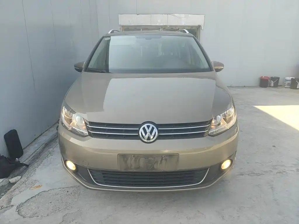 Volkswagen Touran — миниатюра 3