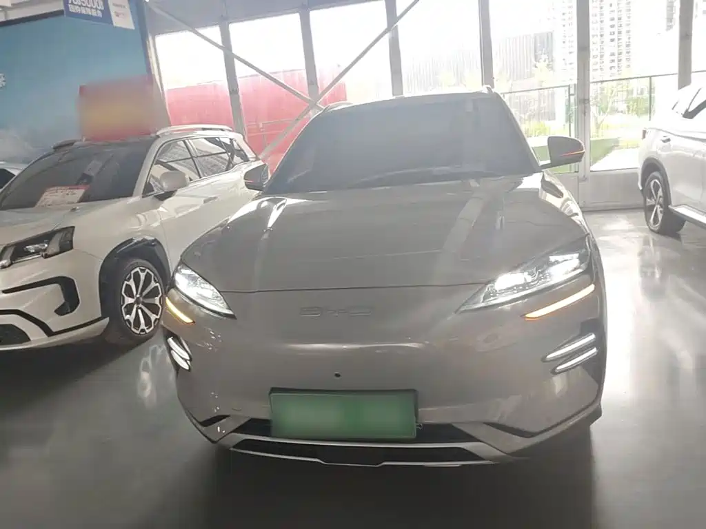 BYD PLUS New Energy — миниатюра 3