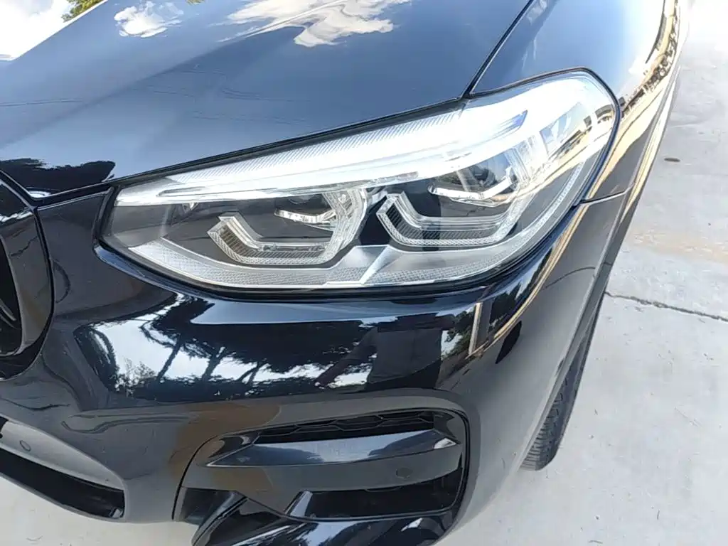BMW X3 — миниатюра 24