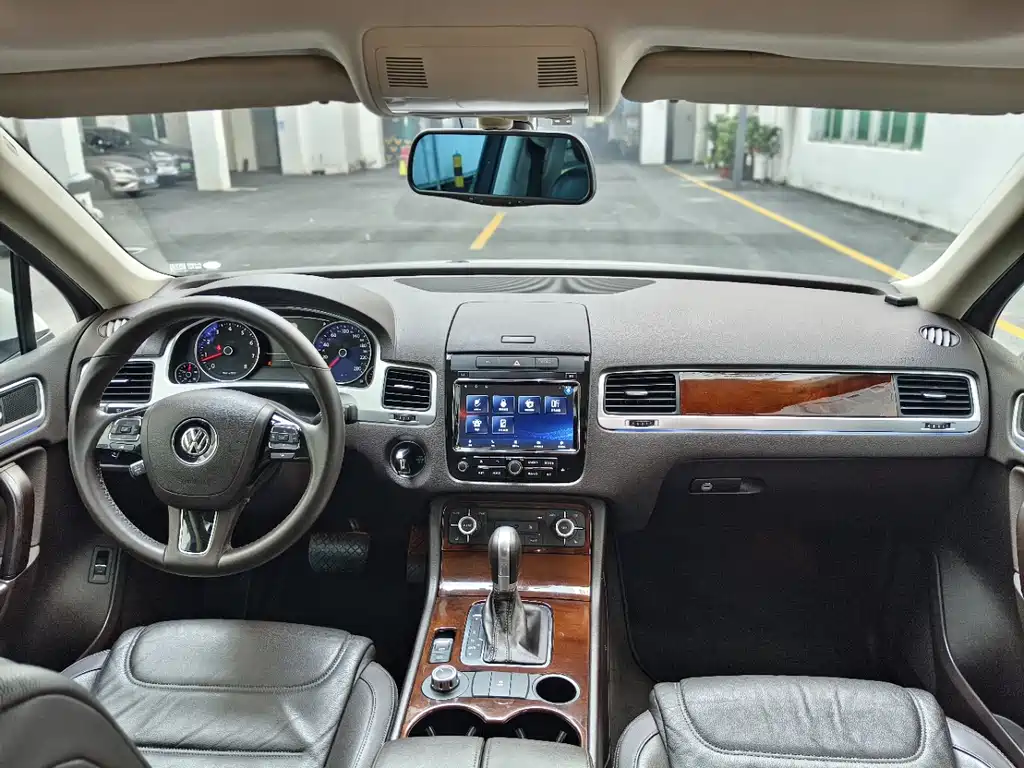 Volkswagen Touareg 2014 3.0TSI