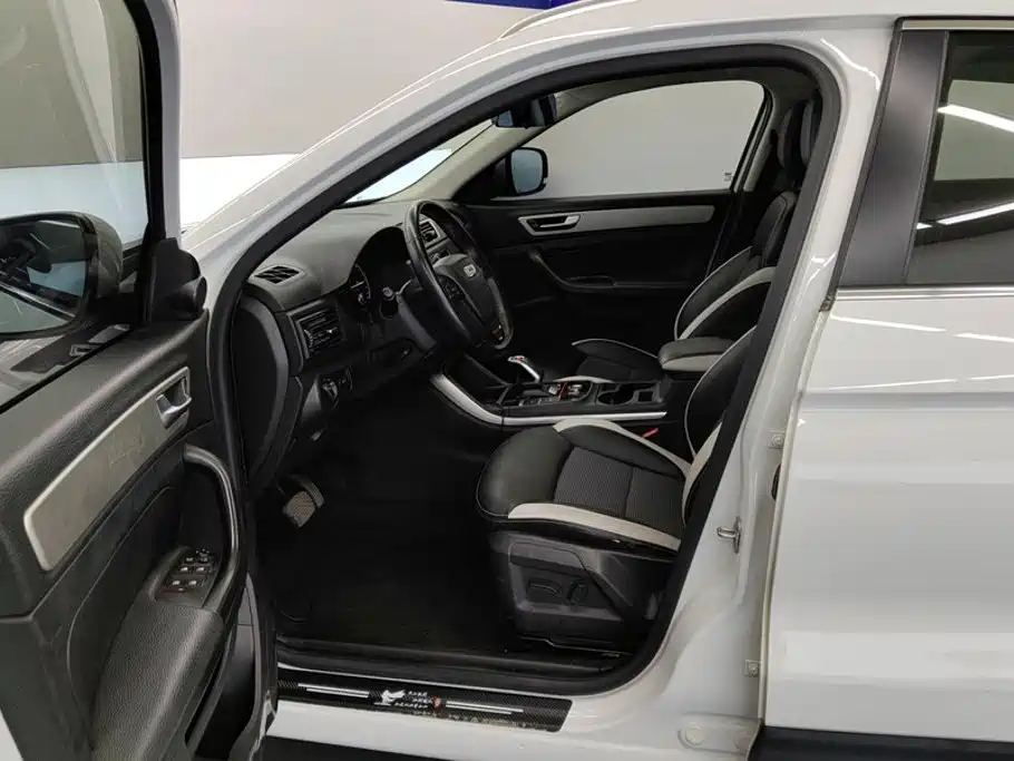Qoros Qoros 5 — миниатюра 9